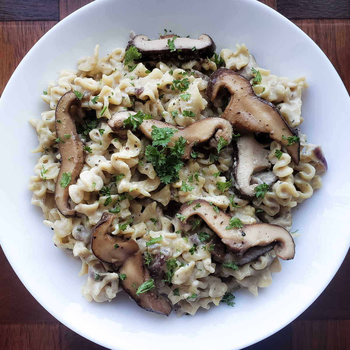 Savory Shiitake Stroganoff &ndash; R&amp;R Cultivation