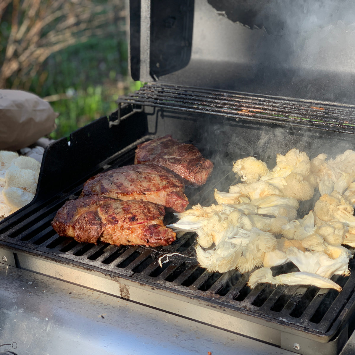 How to Include Mushrooms in Your Summer BBQ - R&amp;R Cultivation